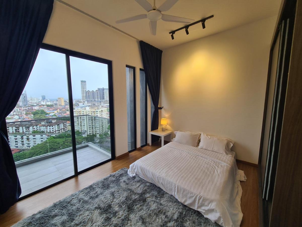 Beacon Executive Premium Suite George Town Exterior photo