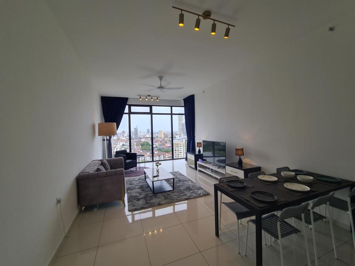 Beacon Executive Premium Suite George Town Exterior photo