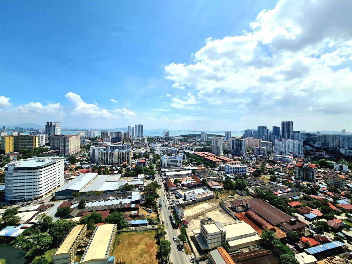 Beacon Executive Premium Suite George Town Exterior photo