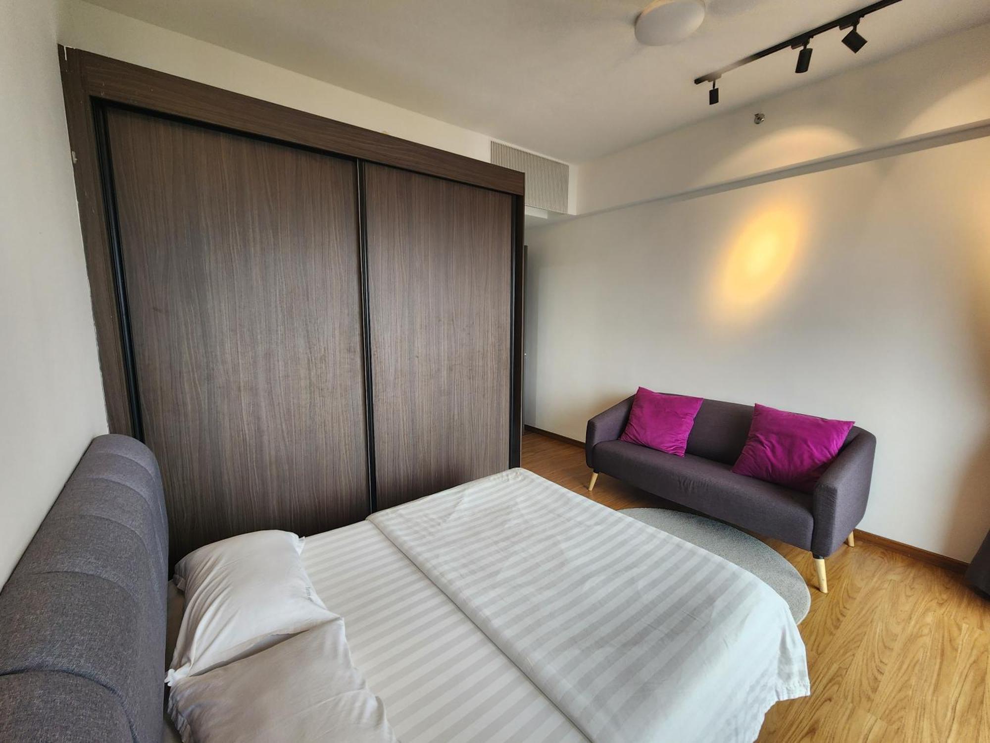 Beacon Executive Premium Suite George Town Exterior photo